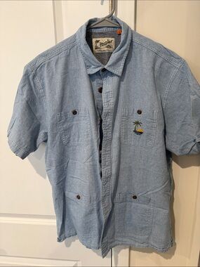 Howler Brothers Men's Light Blue Short-Sleeve Chambray Shirt L